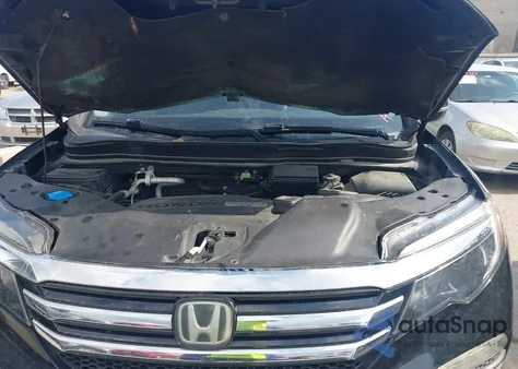 2016 Honda Pilot Elite из США, поврежденный, VIN 5FNYF6H01GB090375